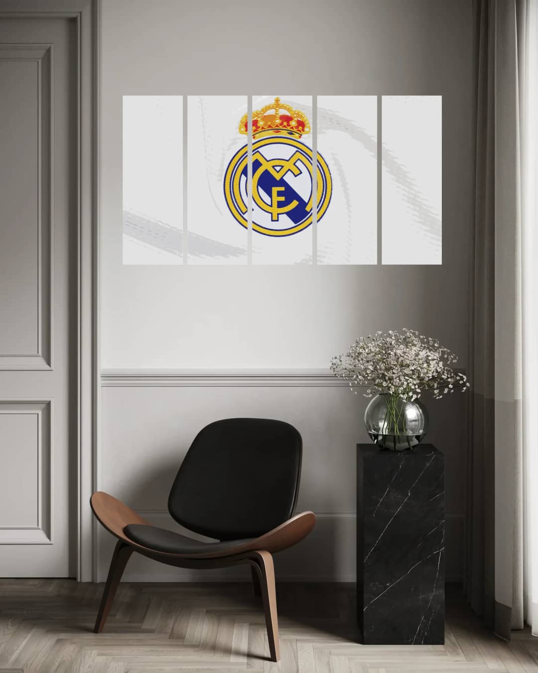 Real Madrid Club Crest – 5 Panels Straight