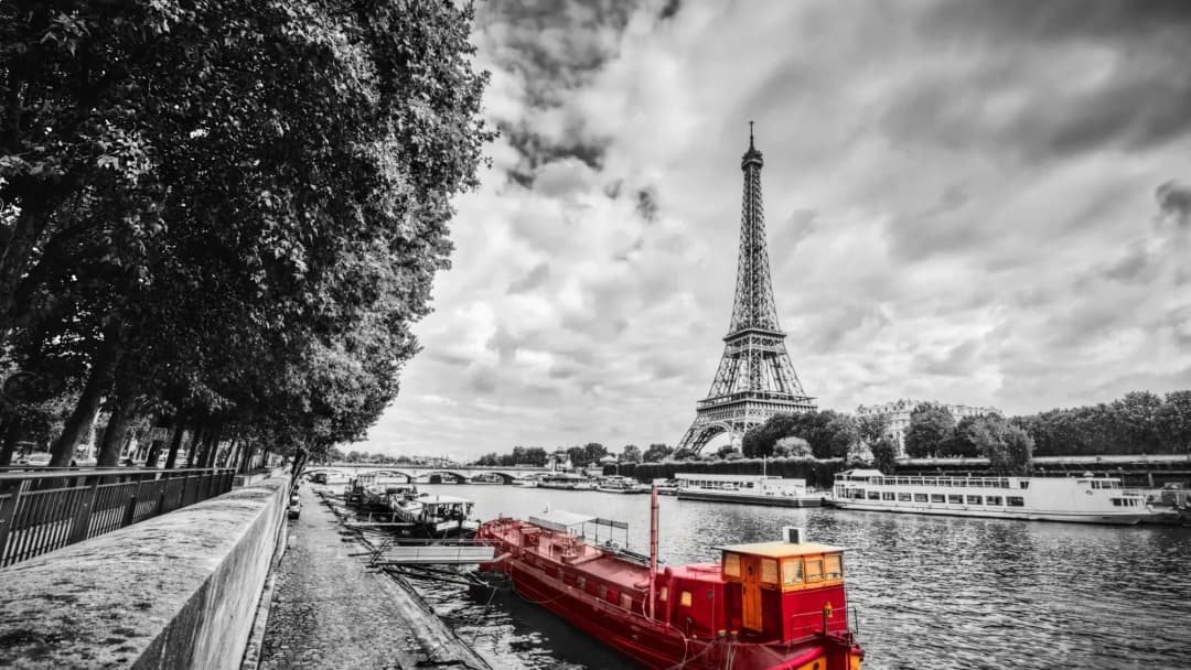 Red Boat Seine River